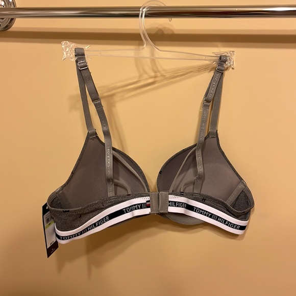 Tommy Hilfiger Bra - Picture 2 of 2